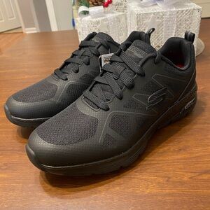 Men's Skechers Work Slip Resistant Arch Fit Axtell size 9.5